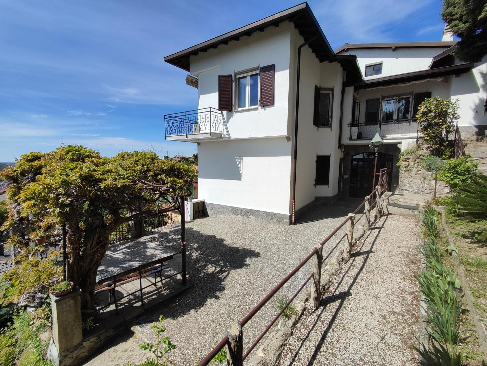 Villa Antonella, App. Vittoria Tavernerio Ngoại thất bức ảnh