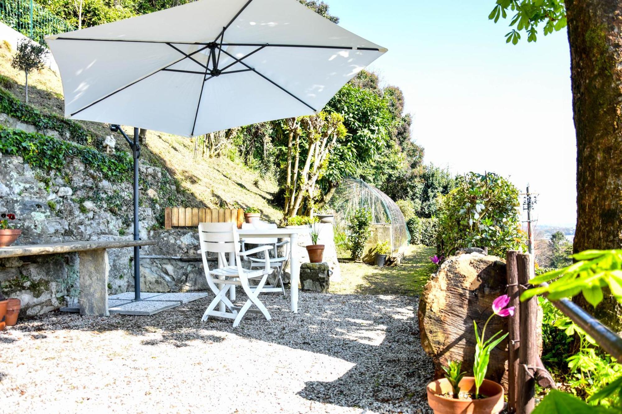 Villa Antonella, App. Vittoria Tavernerio Ngoại thất bức ảnh